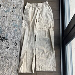Women’s Zara line pants